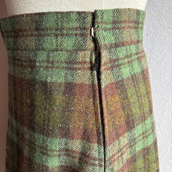 1950s-1970s Green Brown Wool Plaid Flare Skirt 28 Waist - Picture 6 of 11